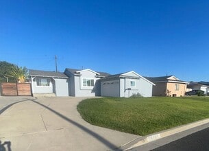 Building Photo - Newly Renovated 3 bed/1 bath House for Rent