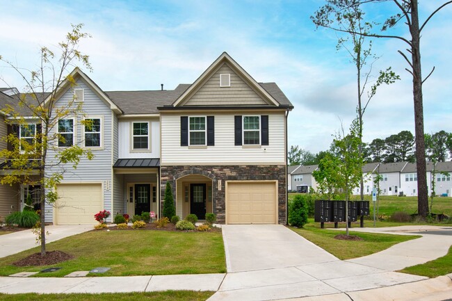 Primary Photo - Spacious 3-Bedroom Townhome in Durham!