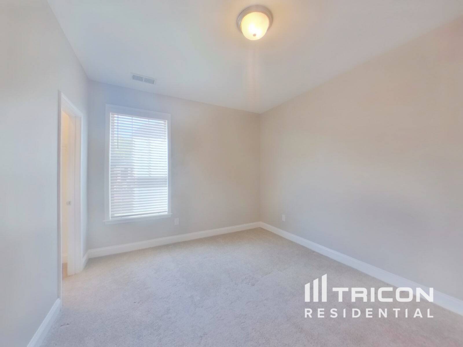 Building Photo - 65 Cane Hill Dr