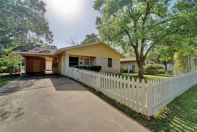 Building Photo - 9103 Slayton Dr