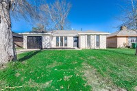 Building Photo - 15006 Wellman Ln