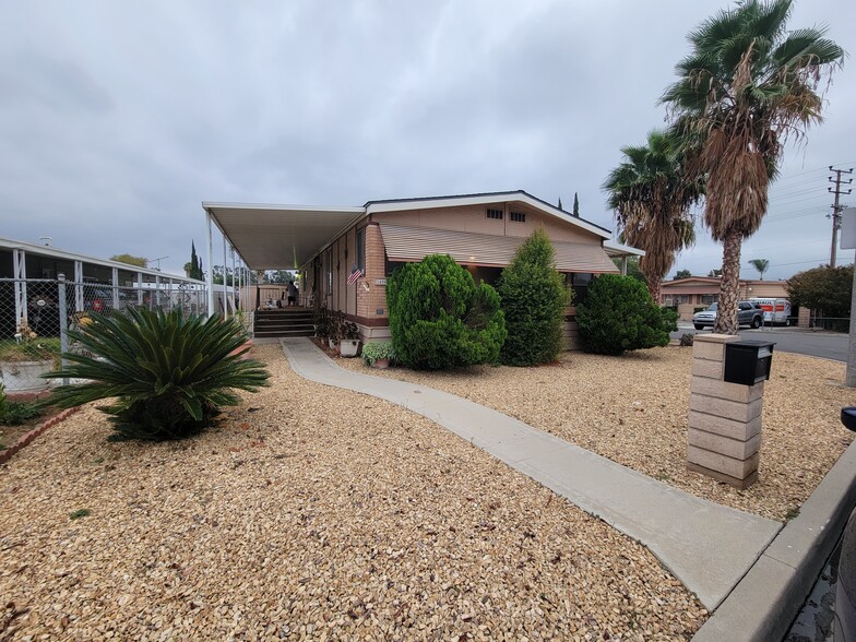 Building Photo - 14968 Vinehill St