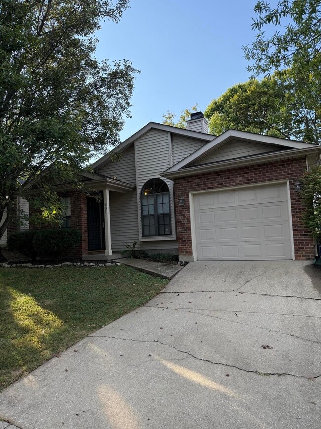 Building Photo - 881 Revere Run Dr