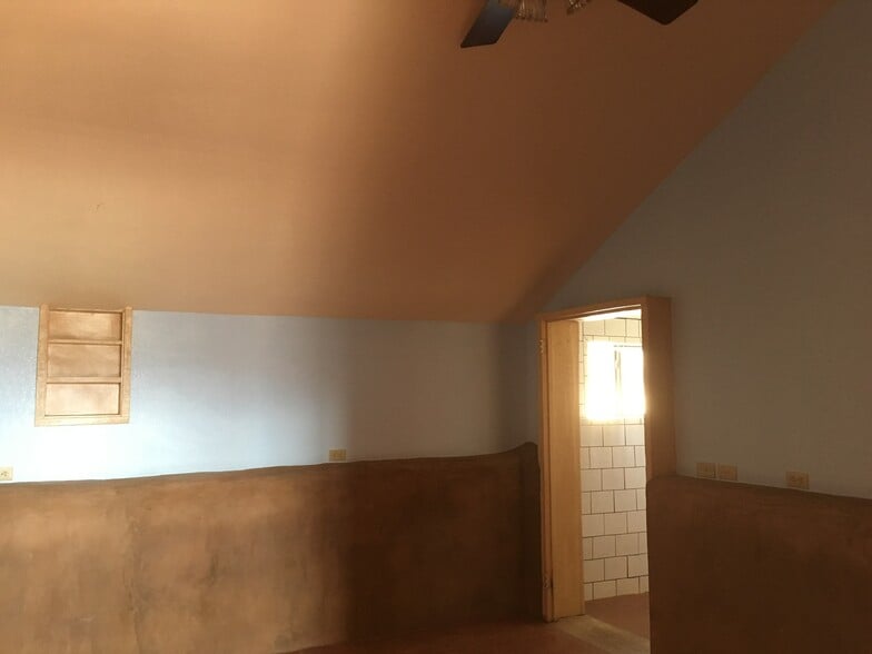 Master bedroom door to bathroom - 23901 US-70