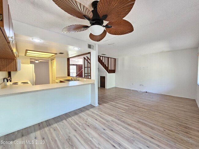 Building Photo - 8779 Cocoa Ct