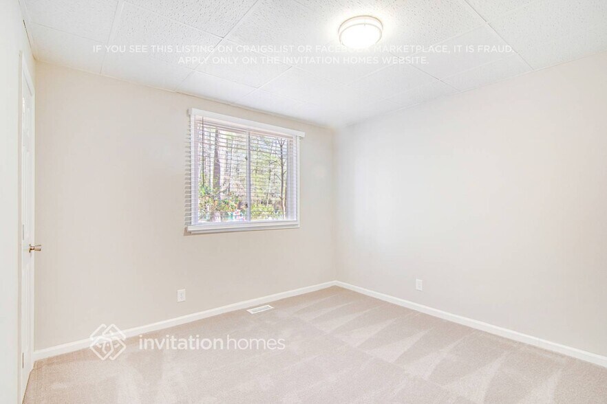 Building Photo - 16 Sunrise Pl