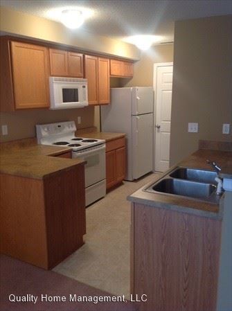 Building Photo - 3 br, 2.5 bath House - 913 Whitetail Ct