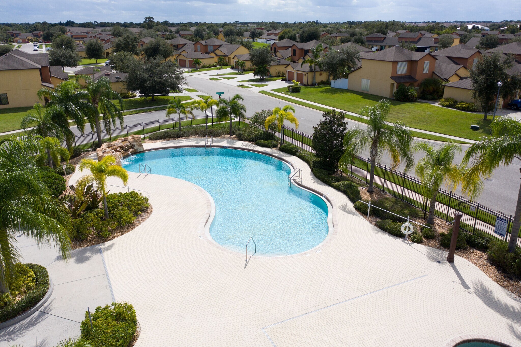 Heated Pool / Spa - 1140 Luminary Cir
