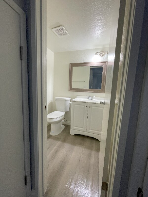 Building Photo - 17706 Scherzinger Ln