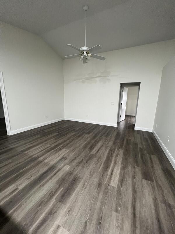Building Photo - 1665 Slash Pine Pl