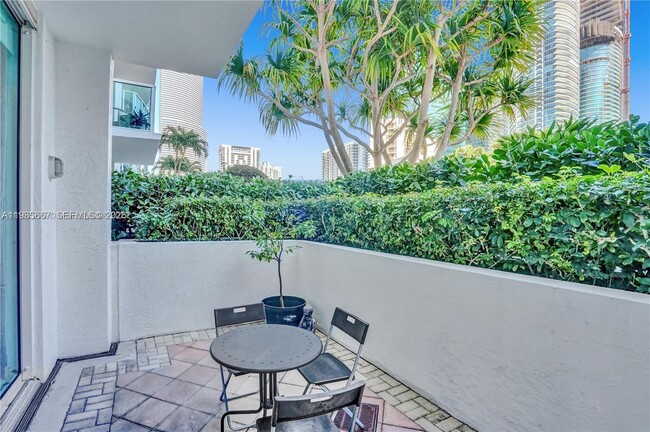 Building Photo - 31 SE 5th St