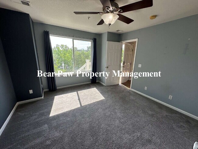 Building Photo - Great Condo in Arvada!!