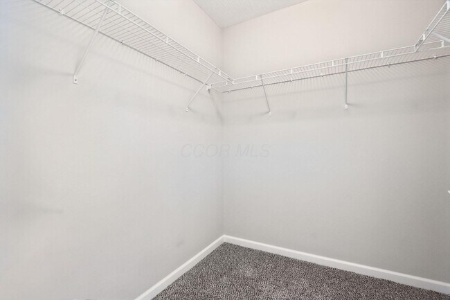 Building Photo - 578 Tallman St