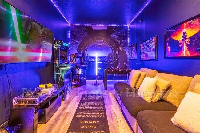 Building Photo - 8947 Amelia Downs Trail