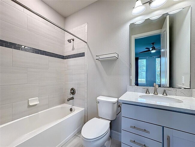 Building Photo - 2232 Bur Oak Blvd