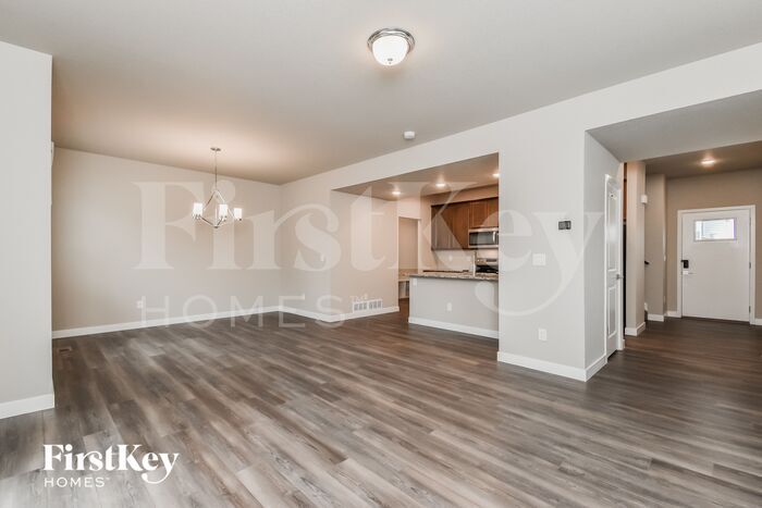 Building Photo - 11172 Murrelet Dr