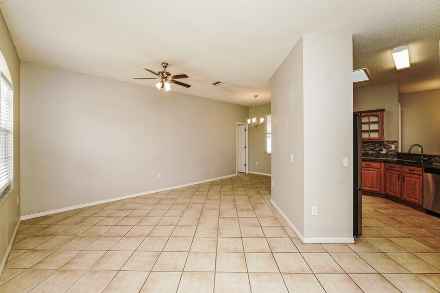 Building Photo - 55 Alicante Ct