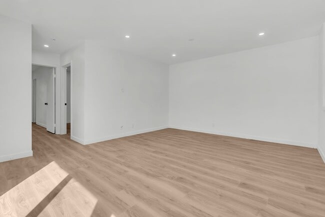 Building Photo - 134 Orchard