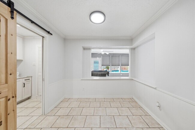 Building Photo - 3411 Point Clear Dr