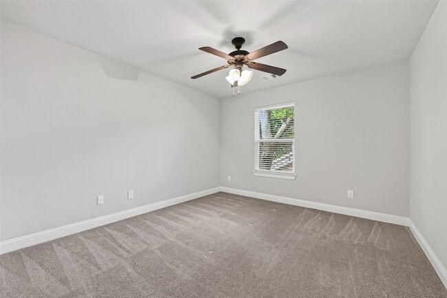 Building Photo - 4727 Lake Village Dr