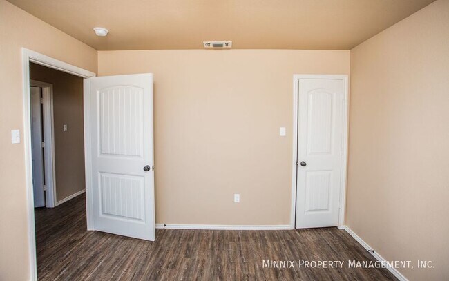 Building Photo - 2510 N. Ave. O-