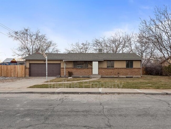 Primary Photo - 1117 N 980 W St