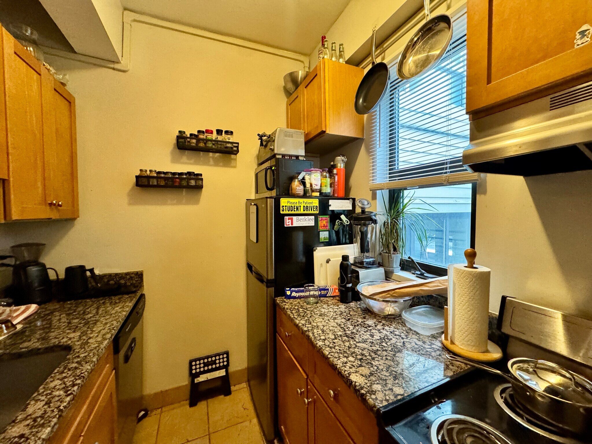 Building Photo - 12 Stoneholm St