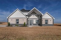 Building Photo - 4715 White Tail Ct