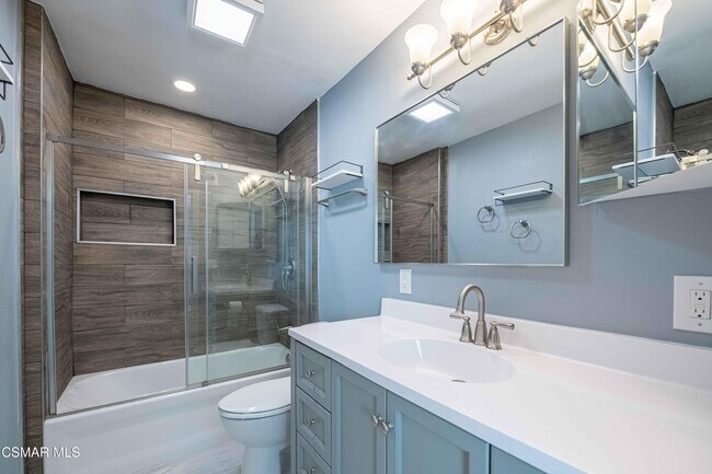 Building Photo - 2291 N Marter Ct