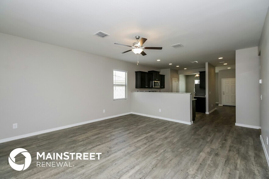 Building Photo - 19388 N Pietra Dr
