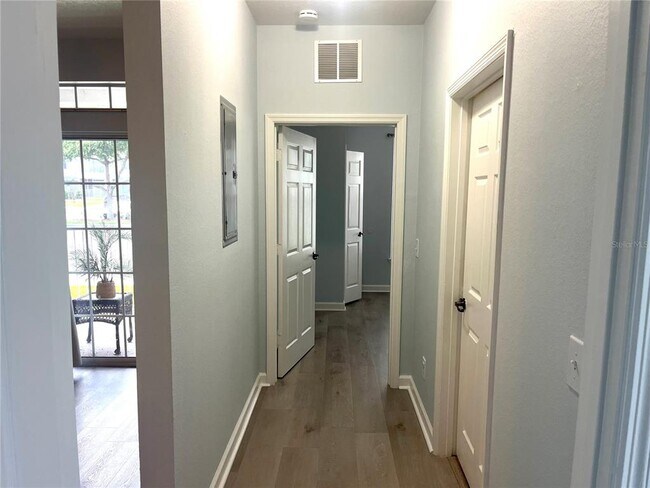 Building Photo - 3177 Feltrim Pl