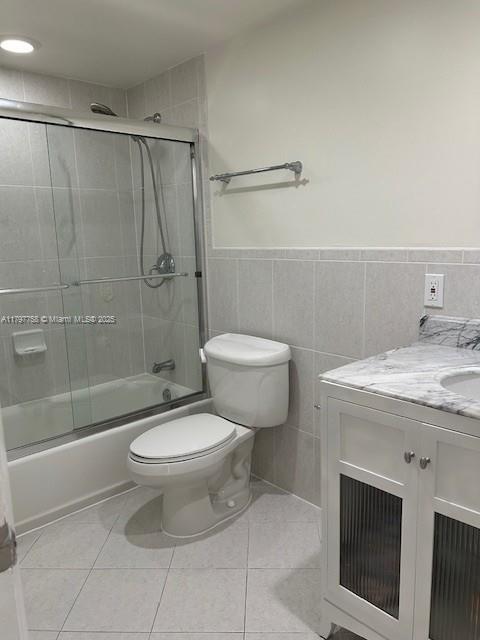 Building Photo - 250 Galen Dr