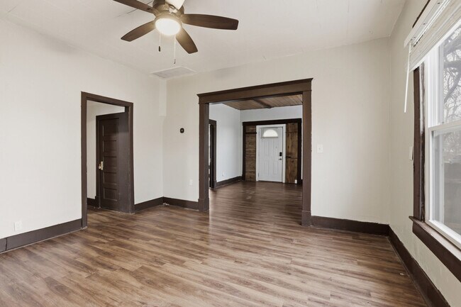 Building Photo - 1617 NW 7th St