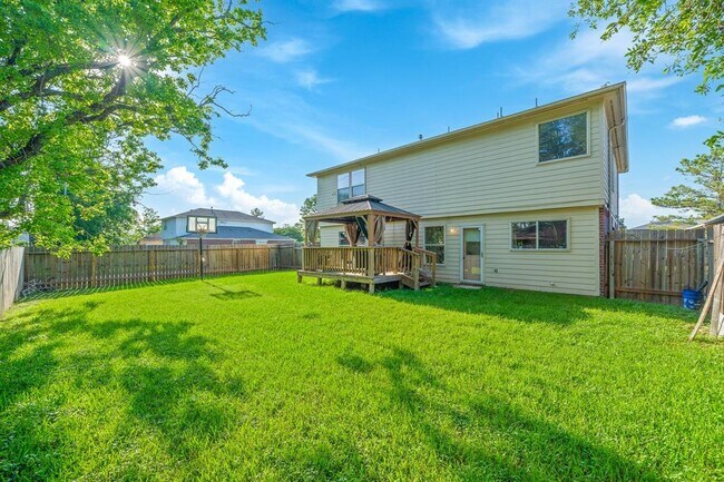 Building Photo - 16815 Watering Oaks Ln