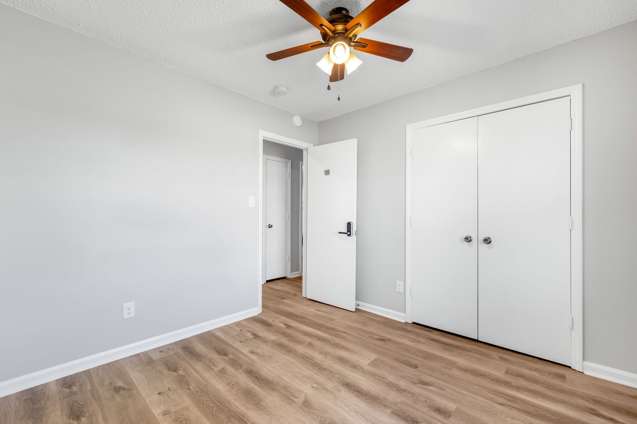 Building Photo - 1204 Glenarden Dr