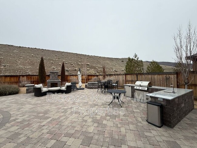 Building Photo - 3325 Show Jumper Ln