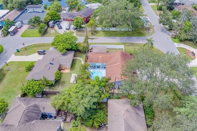 Building Photo - 10842 61st Ave