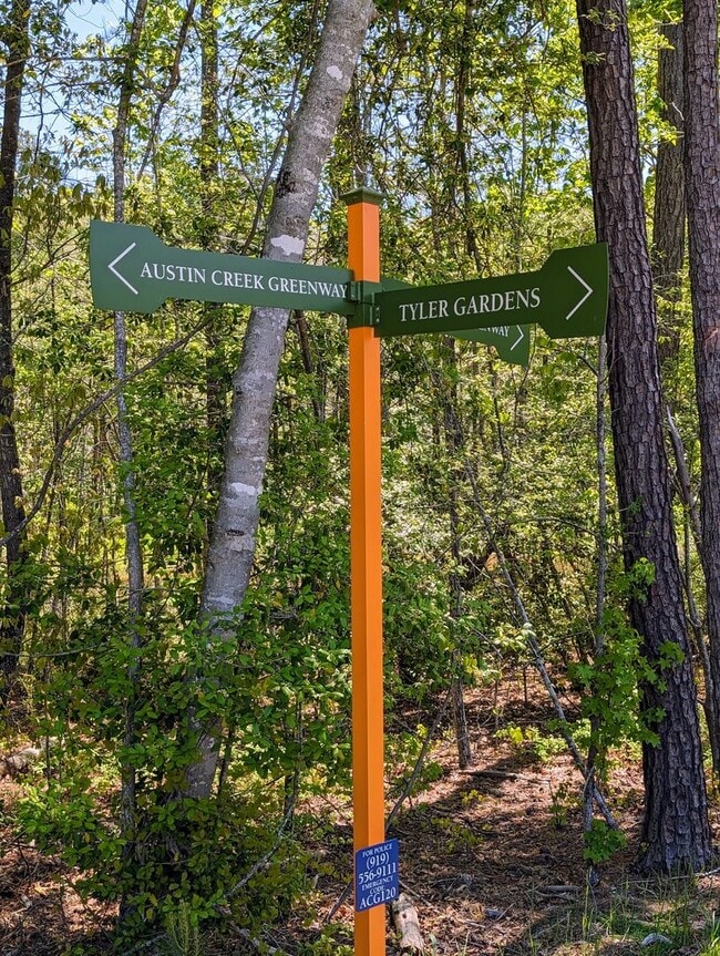 Building Photo - Tyler Gardens