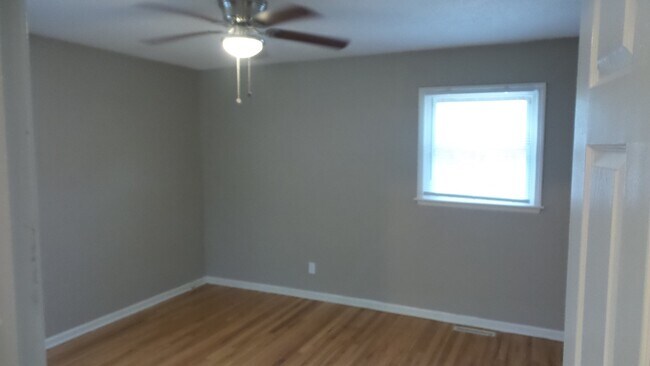 Building Photo - COMING SOON! Renovated 3 Bedroom, 2 bath R...