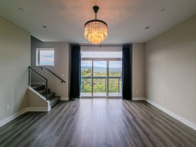 Building Photo - Modern Luxury Condo with Panoramic Views | 3-Story Condo + Private Rooftop Deck