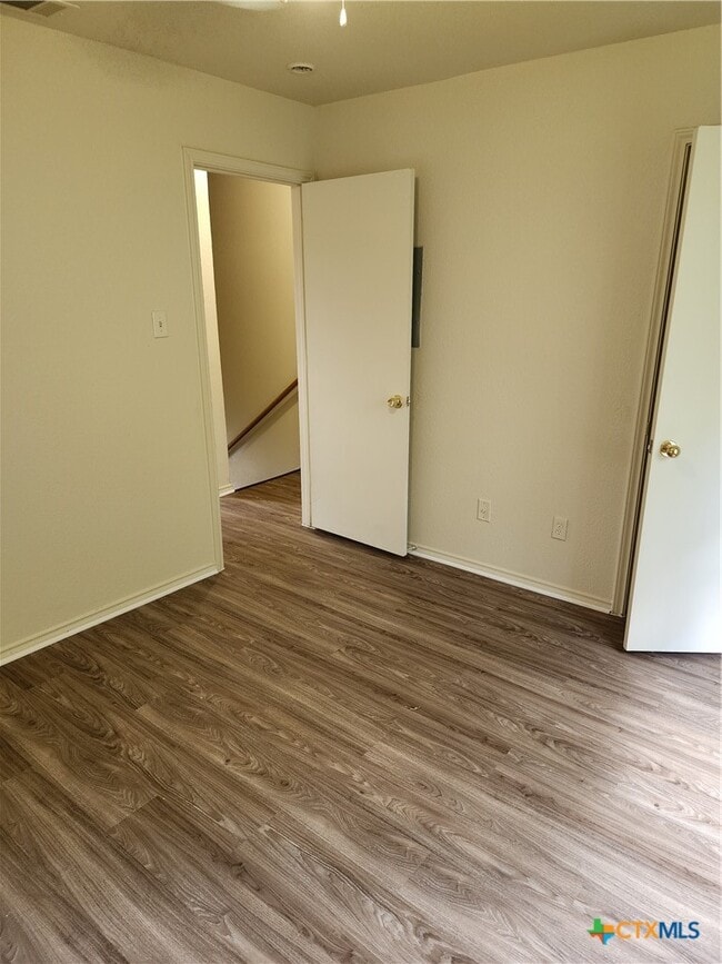 Building Photo - 5709 Redstone Dr