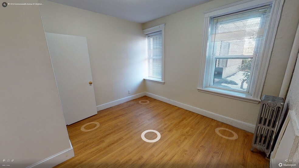 Building Photo - 1965 Commonwealth Ave