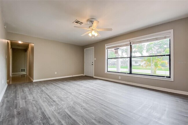 Building Photo - 1524 Sandy Ln