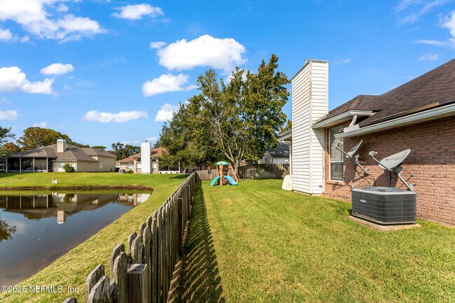 Building Photo - 4956 Grand Lakes Dr N