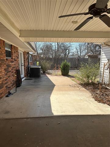 Building Photo - 8901 Panther Dr