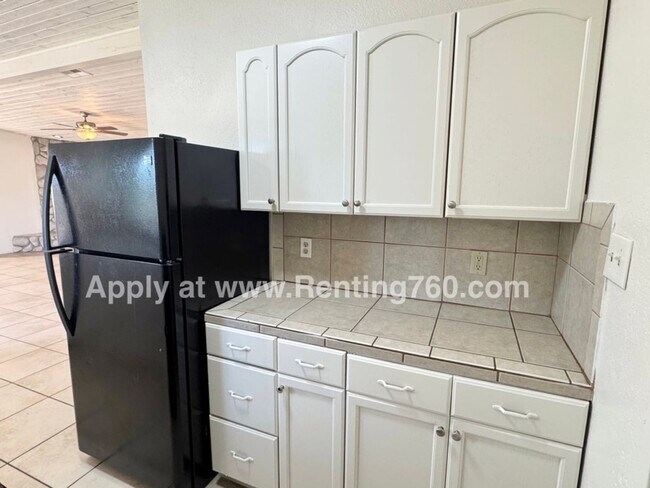 Building Photo - 57212 Chipmunk Trail