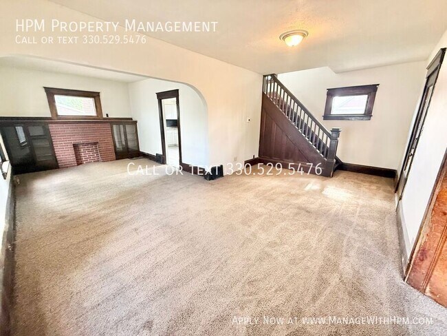 Building Photo - 2806 10th St SW
