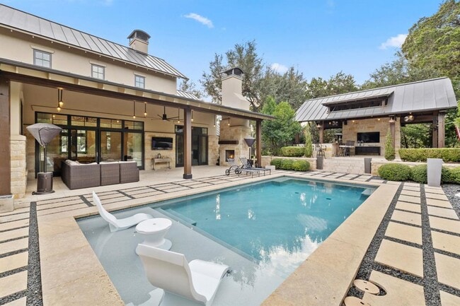 Building Photo - 1909 Knights Chance Ln