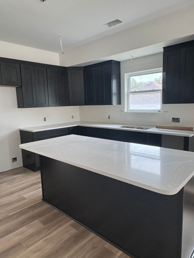 Building Photo - 4018 Cumberland Ave