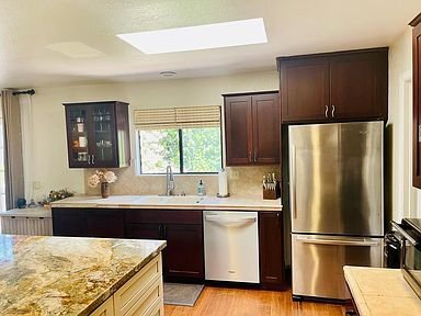 Building Photo - 289F San Benancio Rd